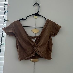 Jasper Twisted Crop Top